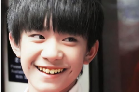 男明星的牙齿,揭秘男星完美牙齿背后的故事