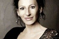 lucia个人资料,才华横溢的年轻才女，多才多艺的人生探索者